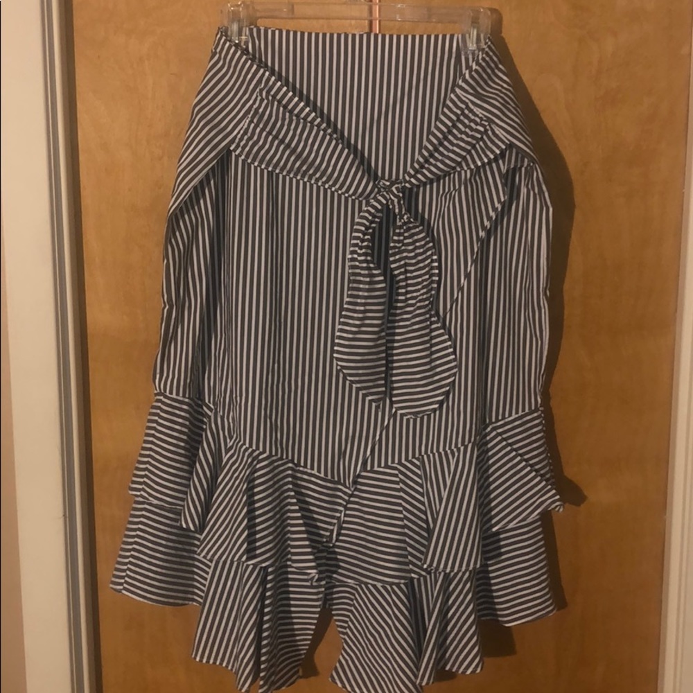 Worthington high waisted skirt. Size 18